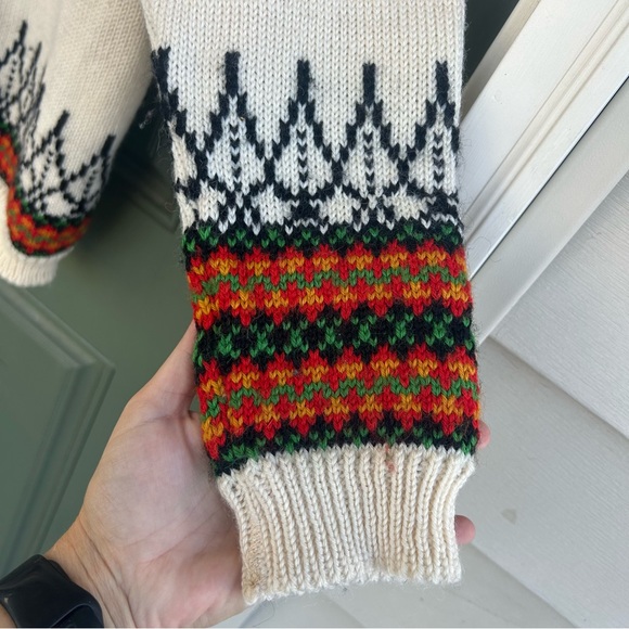 Dale Of Norway Women’s Cardigan Sweater Wool Size size 40 Vintage Ski Red - Picture 5 of 7